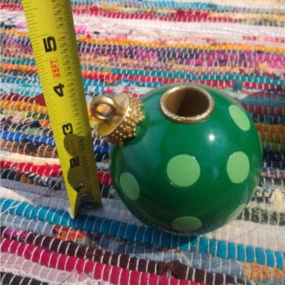 items around the house…anywhere - Picture 4 of 11